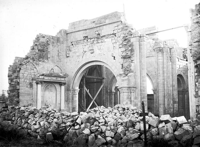 Vue intérieure du transept nord