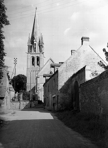 Clocher, côté ouest