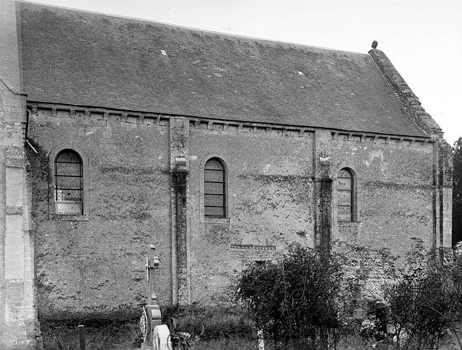 Façade latérale nord de la nef