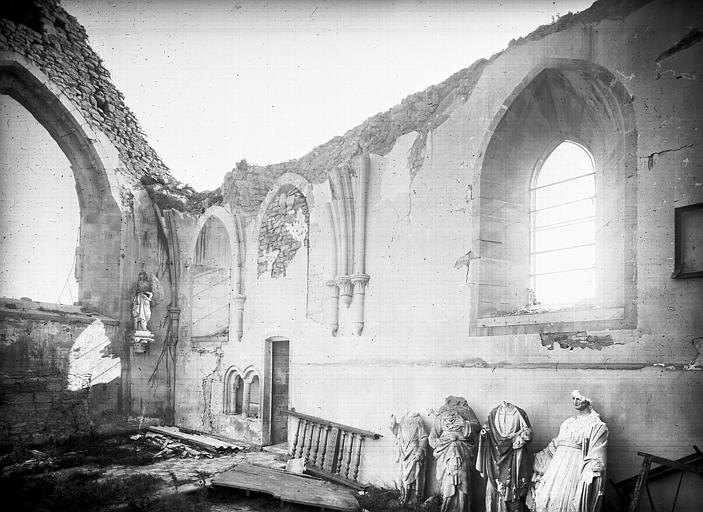 Vue intérieure du choeur : Mur sud