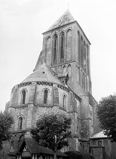 Chevet côté sud-est et clocher