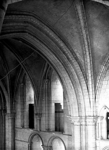 Pilier du transept : départ de voûte