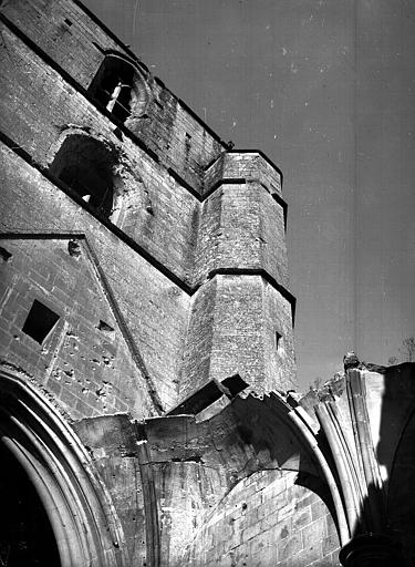 Transept sud : dégâts à la voûte