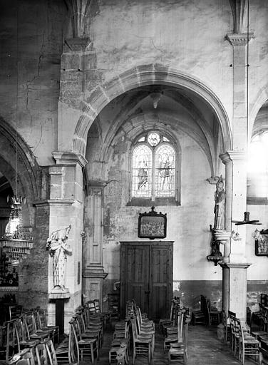 Vue intérieure du choeur : détail d'une travée