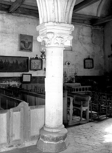 Pilier de la nef