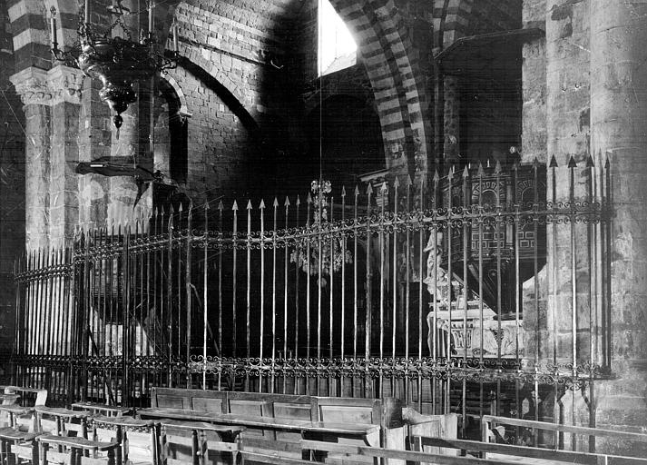 Grille du choeur en fer forgé - © Ministère de la Culture (France), Médiathèque du patrimoine et de la photographie, diffusion RMN-GP