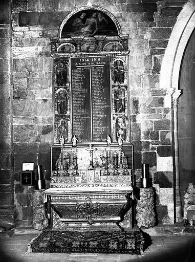 Chapelle annexe, retable servant de monument aux morts (14-18)