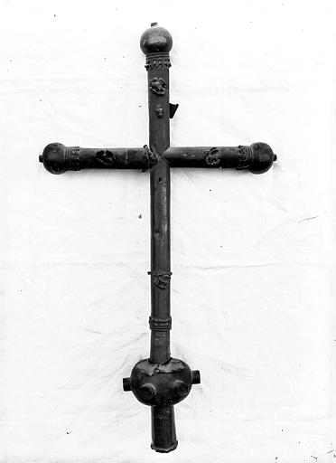 Croix processionnelle