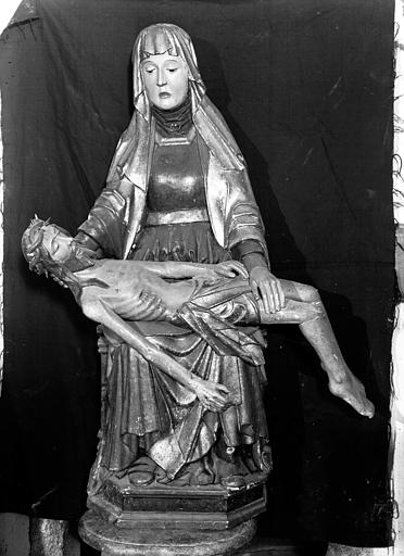 Pietà, statue de bois polychrome