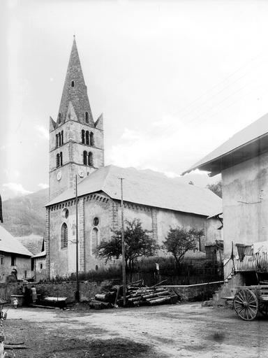 Vue d'ensemble de l'église nord-est