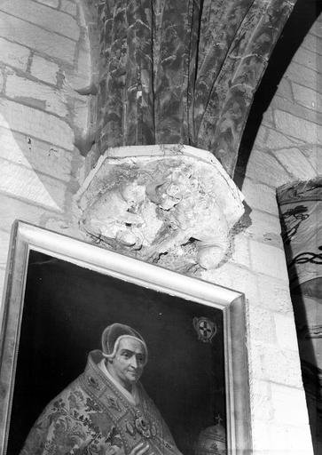 Salle de la petite audience, culot console d'ogive