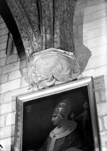 Salle de la petite audience, culot console d'ogive