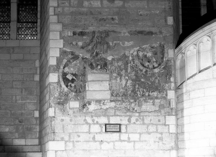 Salle de la Grande Audience, vestige de fresques près de l'escalier du pape, ensemble