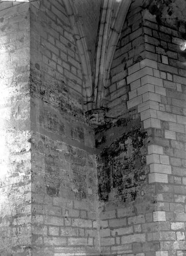 Salle de la Grande Audience, vestige de fresques près de l'escalier du pape, ensemble