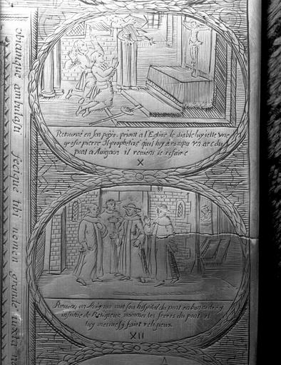 Plaque à impression, image saint Bénezet, détail, dans le bureau de la direction