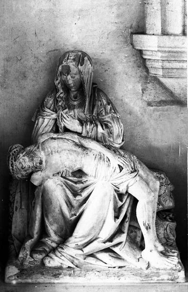 Groupe sculpté : Vierge de Pitié - © Ministère de la Culture (France), Médiathèque du patrimoine et de la photographie, diffusion RMN-GP