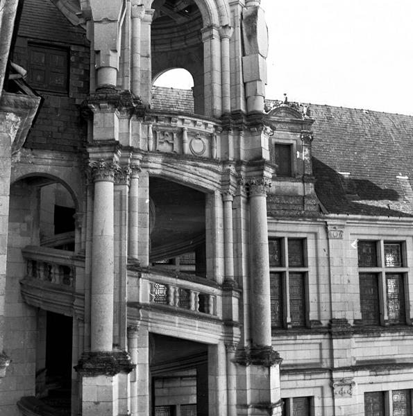 Aile Henri II, escalier