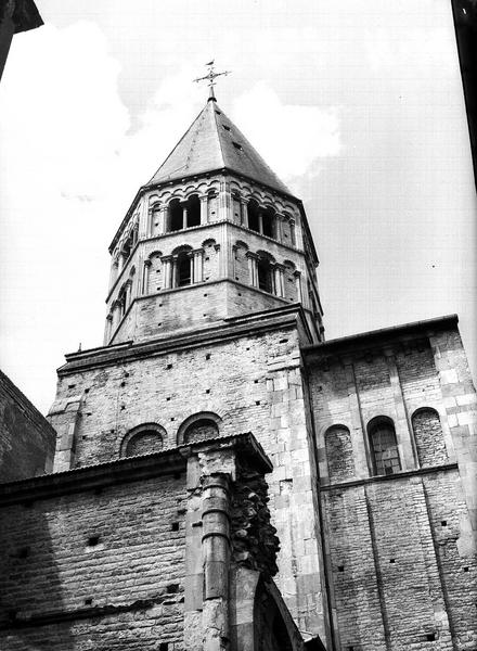 Croisillon sud du grand transept, face est