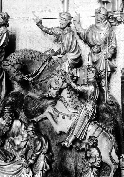Retable ouvert, partie centrale : la Crucifixion, détail - © Ministère de la Culture (France), Médiathèque du patrimoine et de la photographie, diffusion RMN-GP