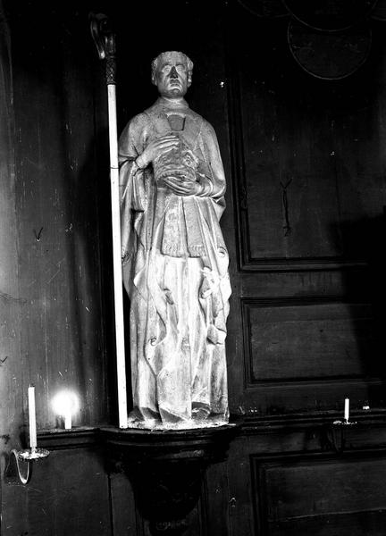 Statue : saint Denis