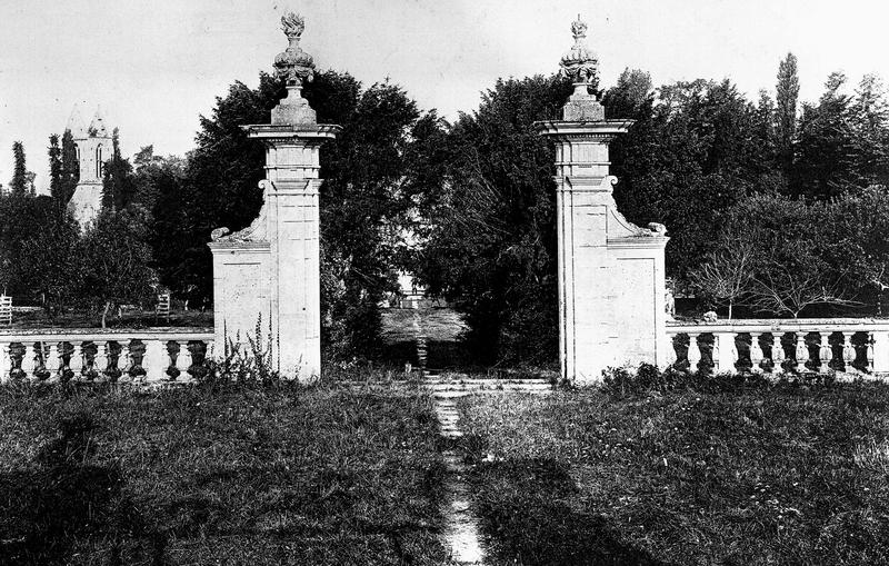 Parc : entrée des terrasses