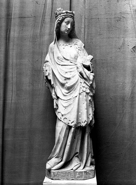 Statue (petite nature) : Vierge à l'Enfant