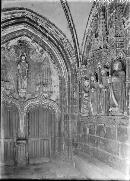 Vue intérieure du porche - © Ministère de la Culture (France), Médiathèque du patrimoine et de la photographie, diffusion RMN-GP