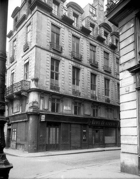 Angle des rues Vide-Gousset et d'Aboukir