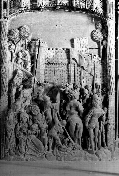 Haut-relief : le Portement de croix, la Crucifixion