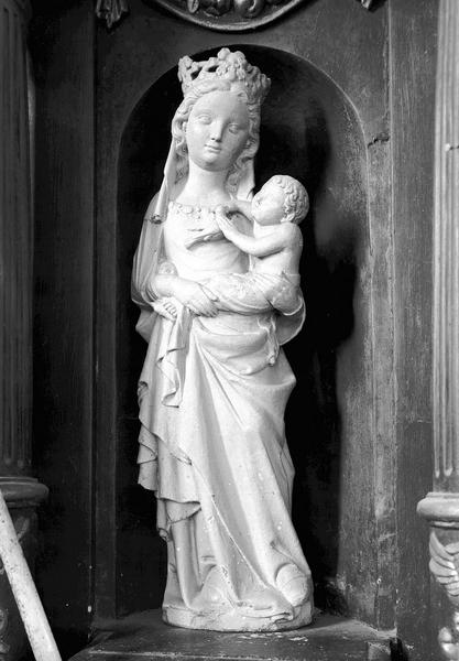 Statue en pierre : Vierge à l'Enfant