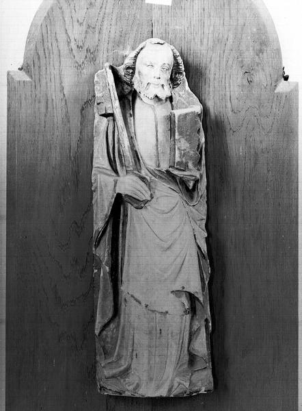 Statuette en albâtre polychrome : saint Pierre