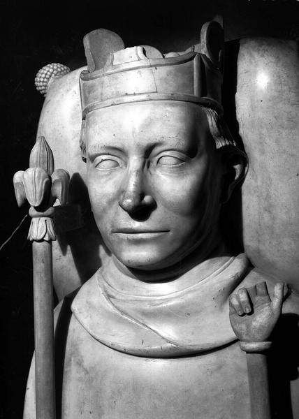 Tombeau. Gisant de Charles VI : tête vue de face