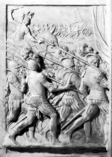 Tombeau de François 1er, de Claude de France et de leurs enfants. Bas-relief : épisodes des campagnes d'Italie