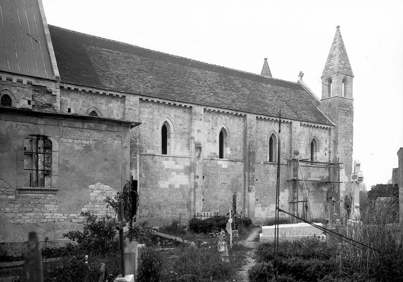 Façade nord : mur gouttereau de la nef