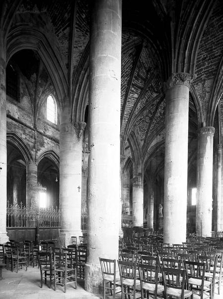 Vue intérieure du choeur