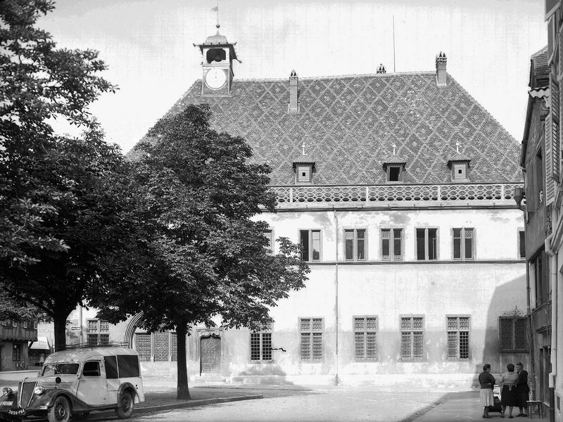 Façade principale sur rue