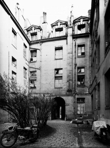 Cour intérieure