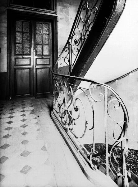 Rampe d'escalier