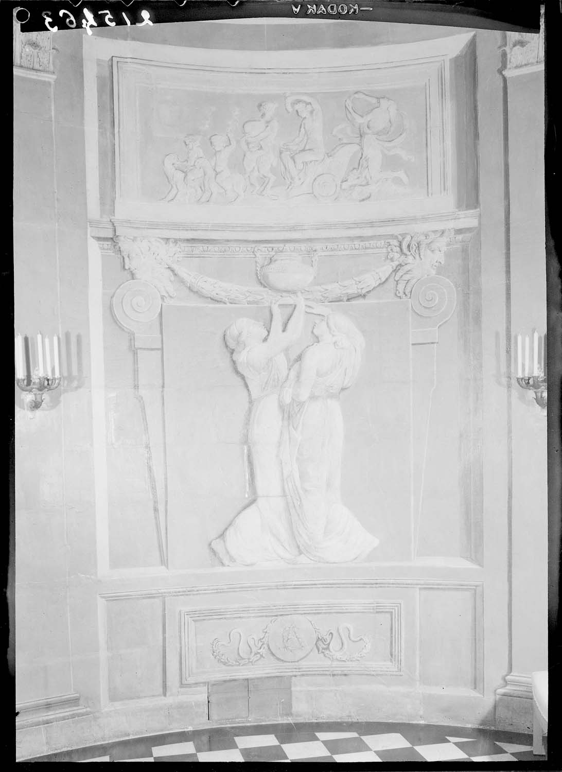 Boiserie cintrée du vestibule du 1er étage