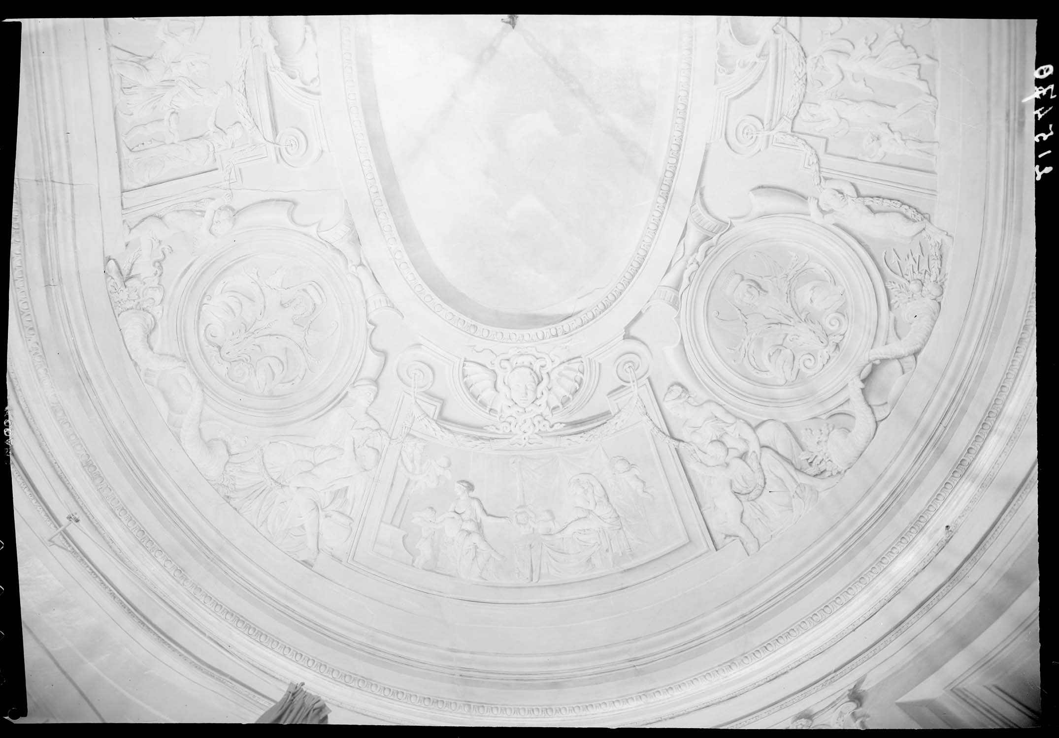 Plafond du vestibule du 1er étage