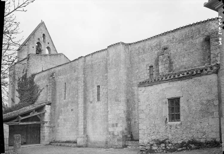 Façade sud vue du sud-est : sacristie