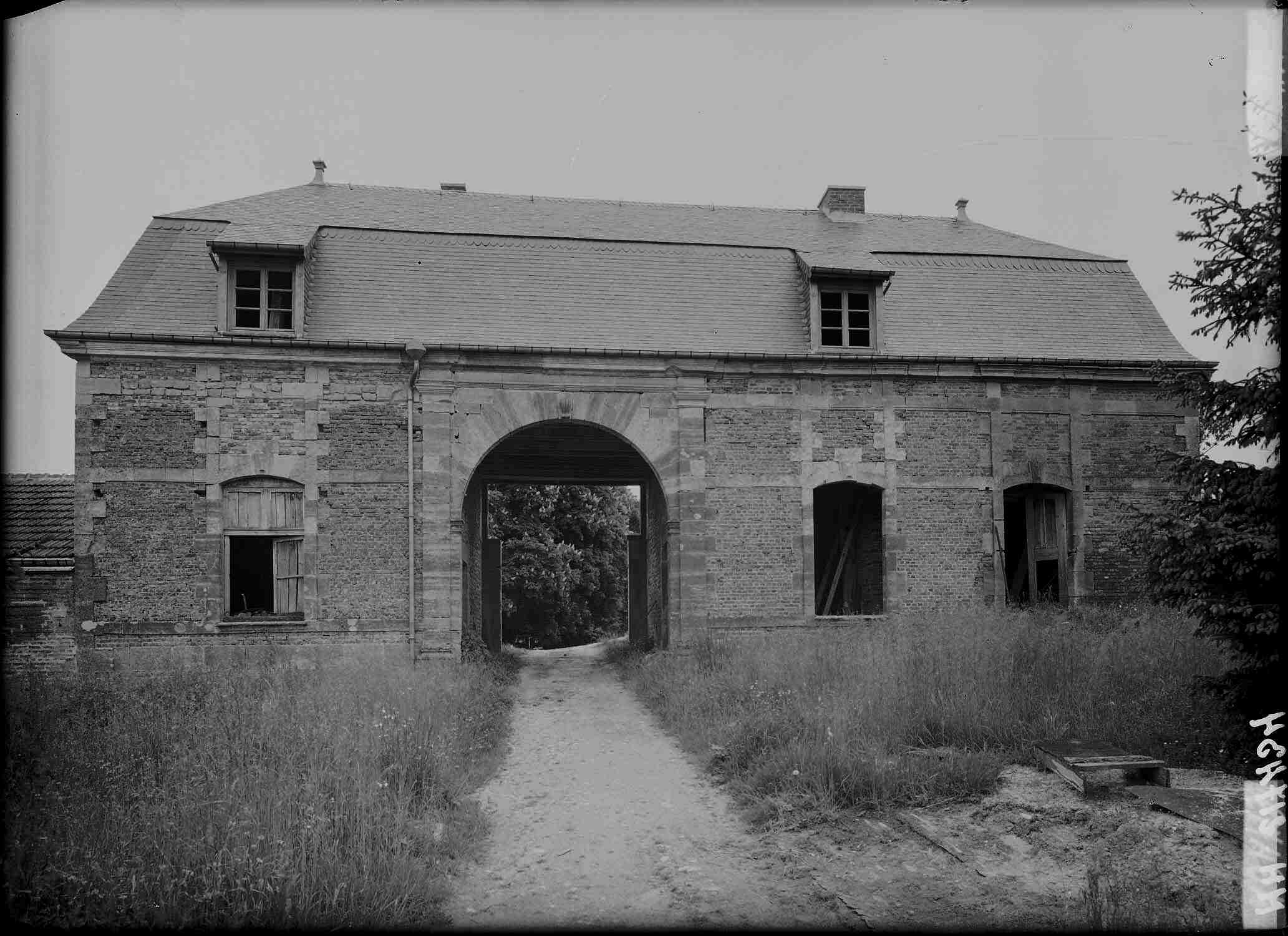 Bâtiment d'entrée