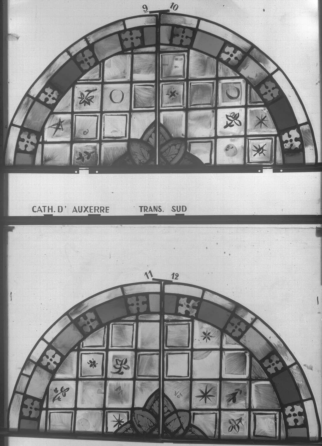 Transept sud, panneau de vitrail 9 10 11 12