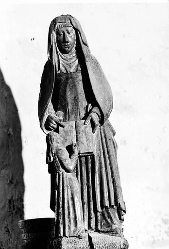 groupe sculpté : sainte Anne et la Vierge - © Ministère de la Culture (France), Médiathèque du patrimoine et de la photographie (objets mobiliers), tous droits réservés