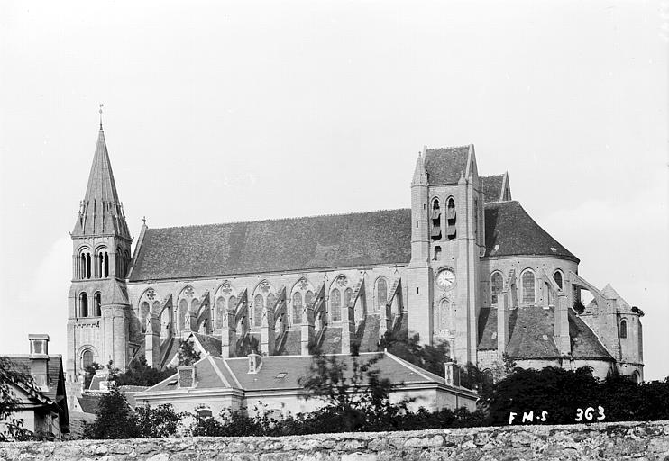 Église. Ensemble sud