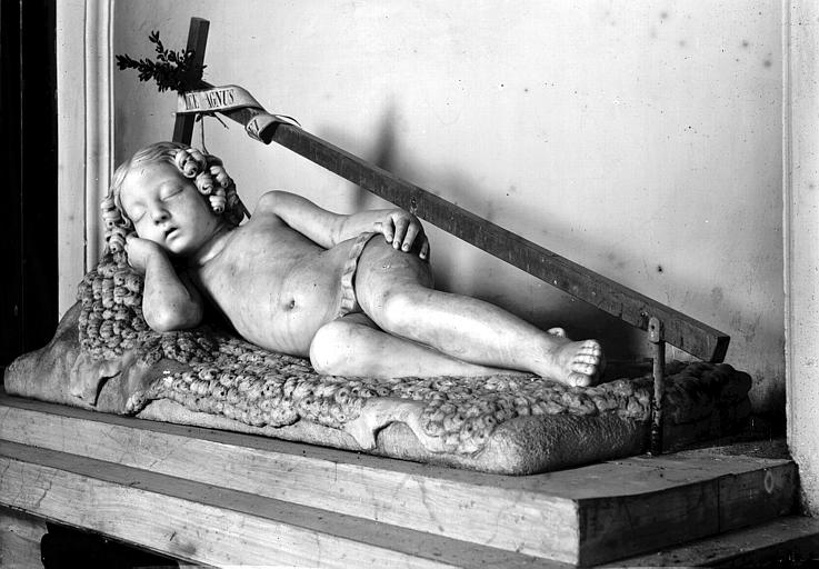 Statue en marbre moderne: Sommeil de Saint Jean - © Ministère de la Culture (France), Médiathèque du patrimoine et de la photographie, diffusion RMN-GP
