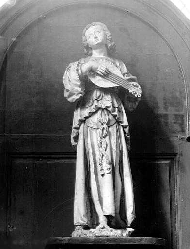 Statuette de marbre : sainte Cécile au luth