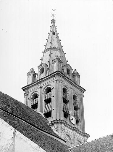 Clocher, côté nord-est