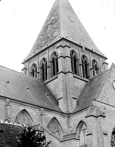 Clocher côté sud-ouest, vue du presbytère