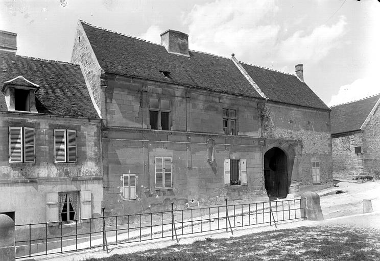 Façade sur la rue